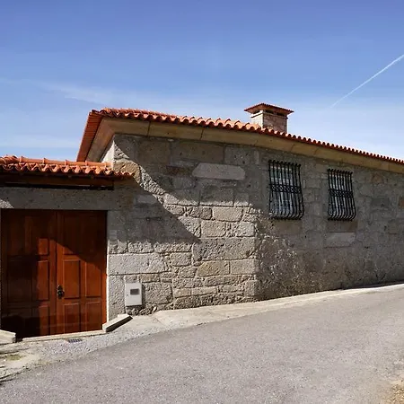 Casa Da Torre Semesterbostad Portela de Vade